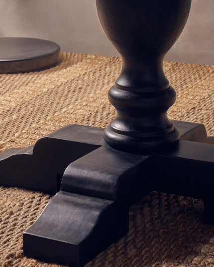 Lyon Oak Wood Round Table