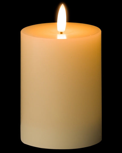 Luxe Collection Natural Glow 3 x 4 LED Cream Candle