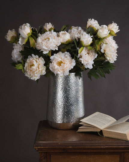 White Fashion Peony